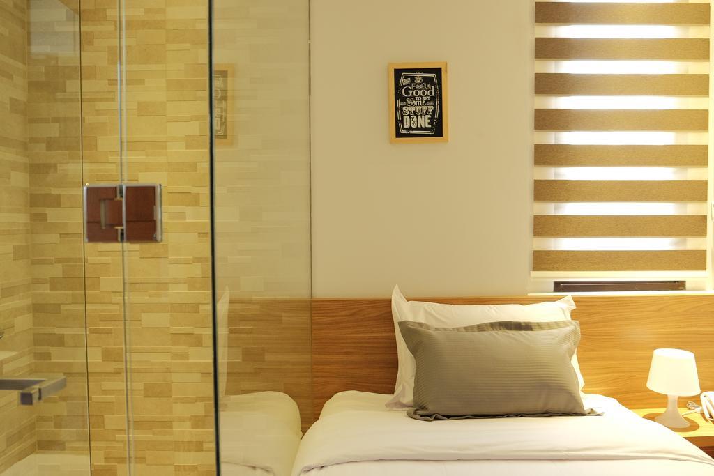 FLAT06.Tendean Jakarta Exterior foto
